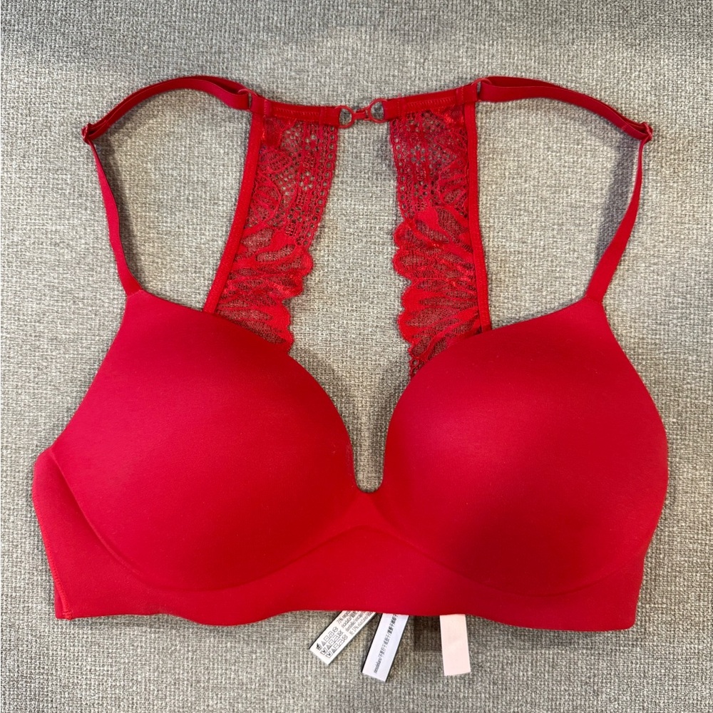 Victoria's Secret Vibrant Red Lace Bra